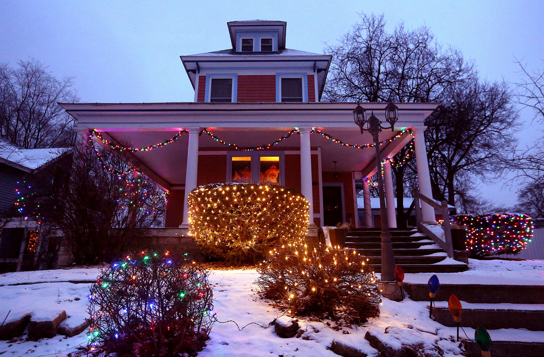 1612 Ferry St.